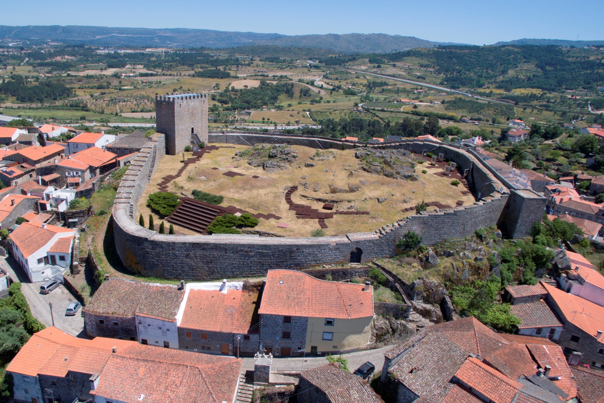 Castelo De Celorico Da Beira