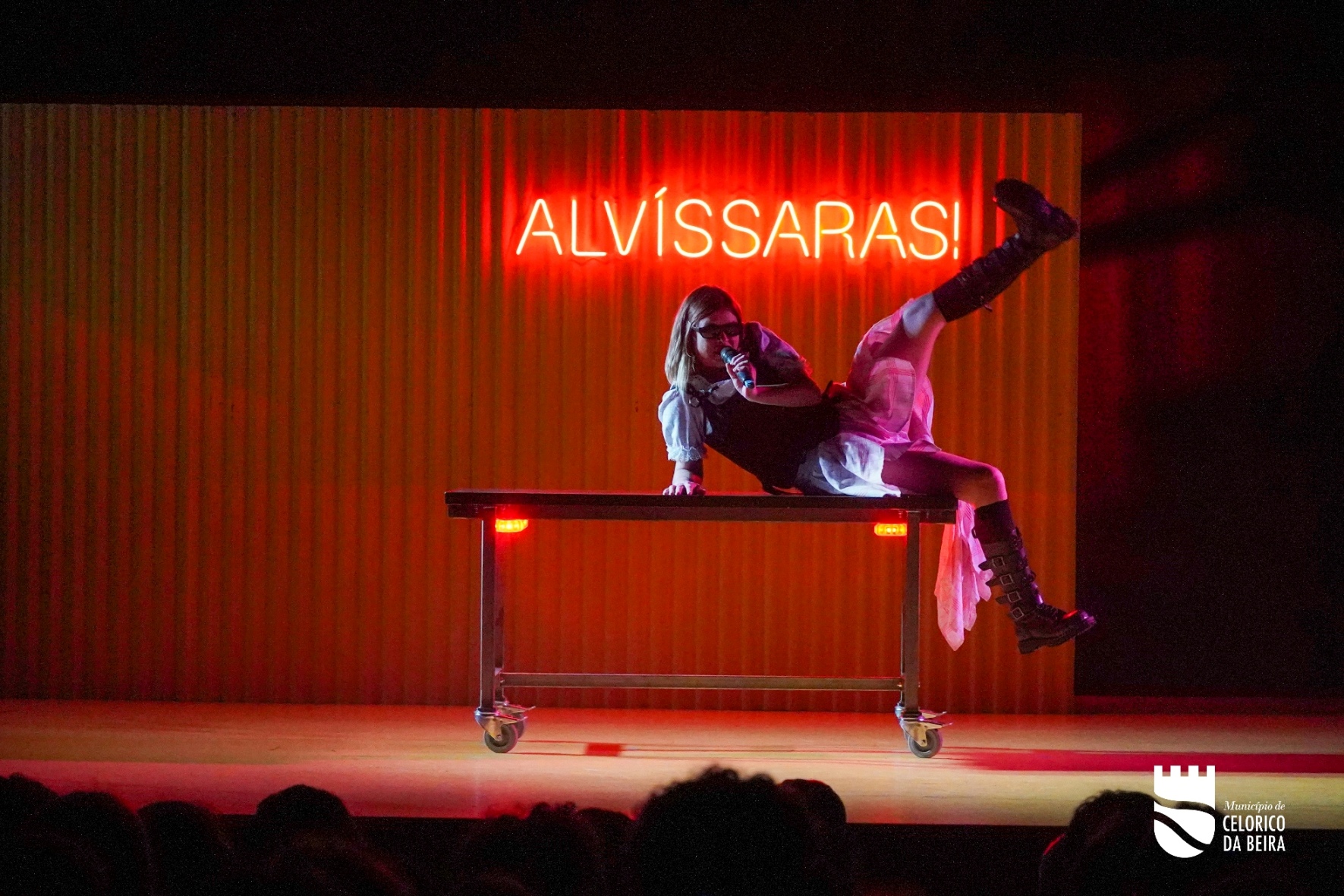 Auto Das Anfitriãs (4)