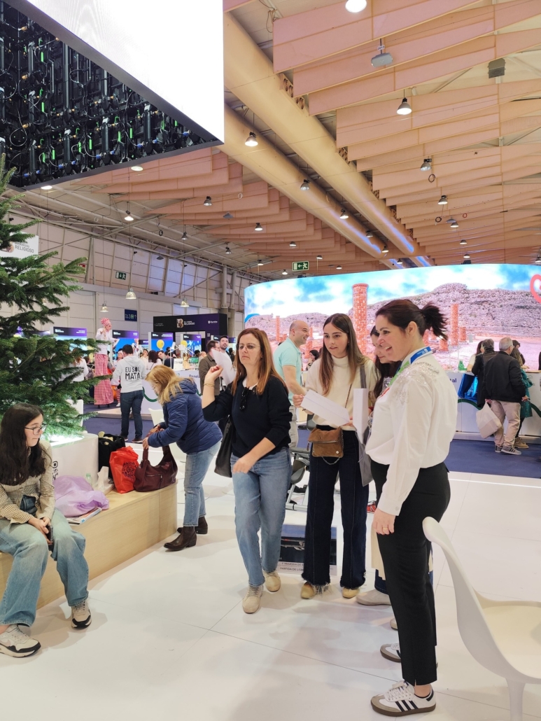 644281681 1352126436948496 6324263499854664192 N