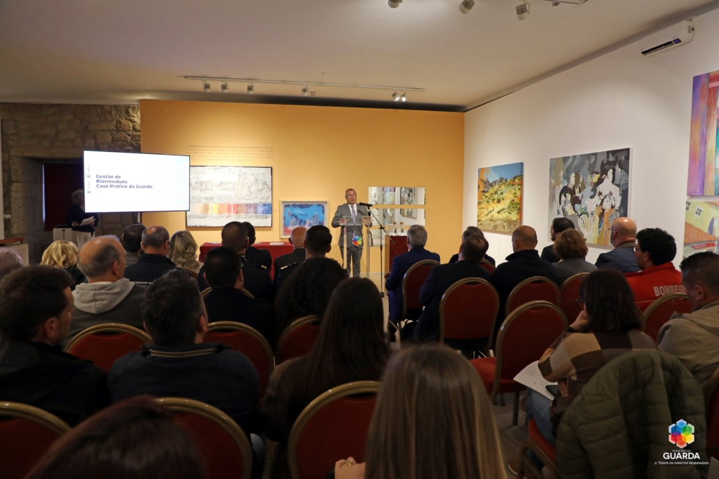 03 Web Logo Mun 8887