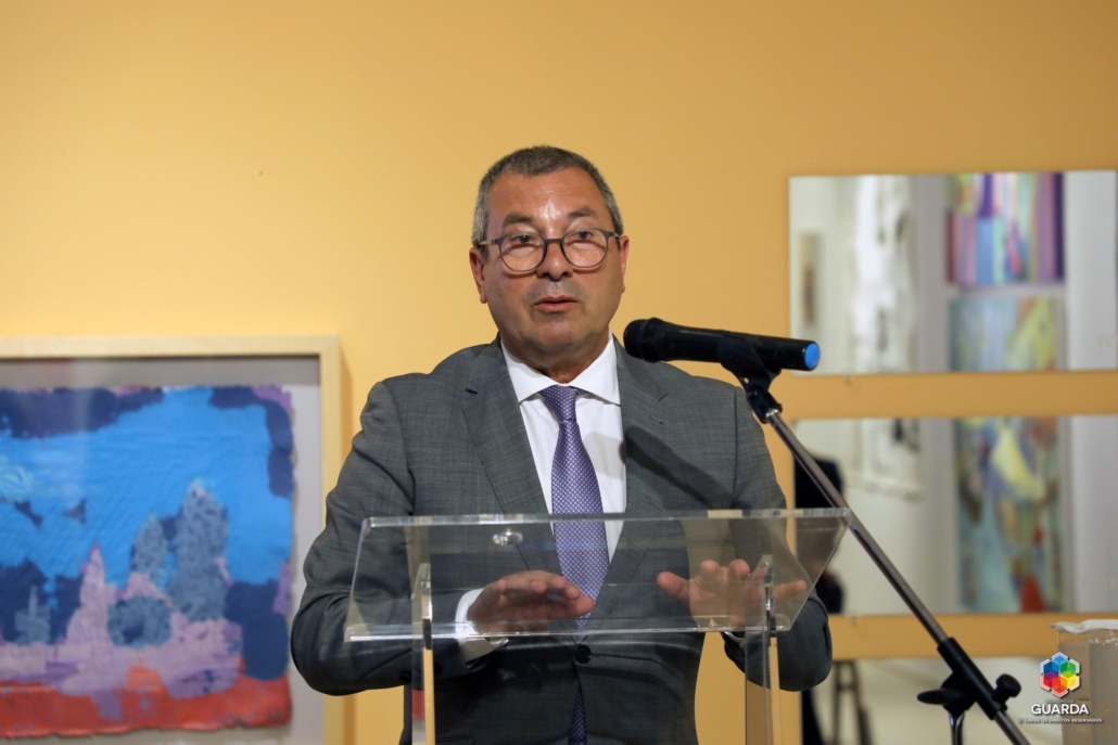 21 Web Logo Mun 8868