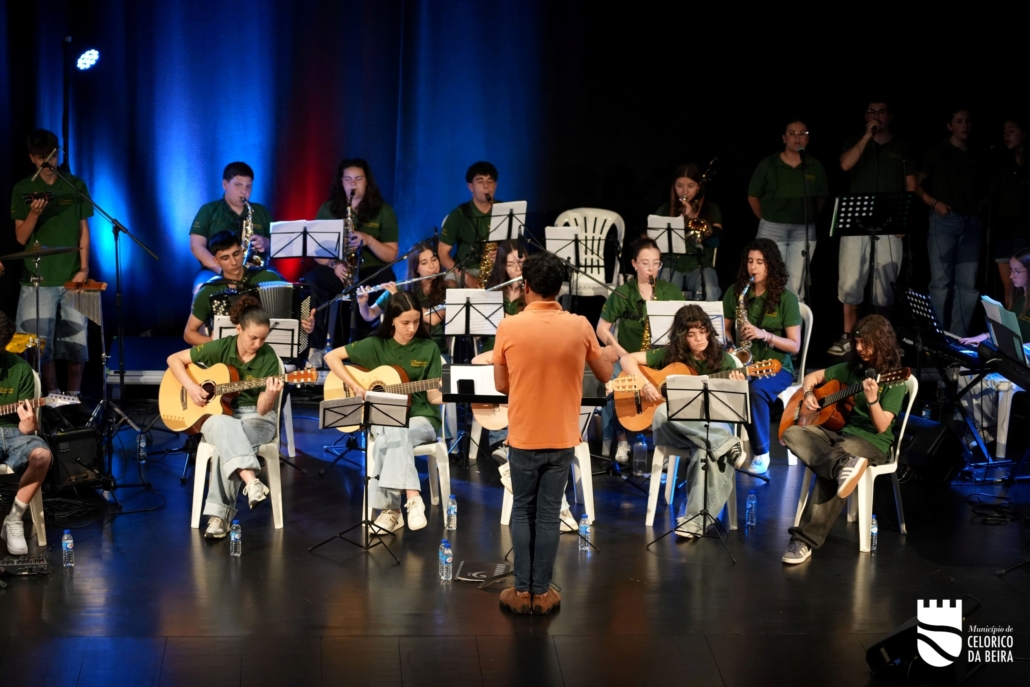 Mais Musica (1)